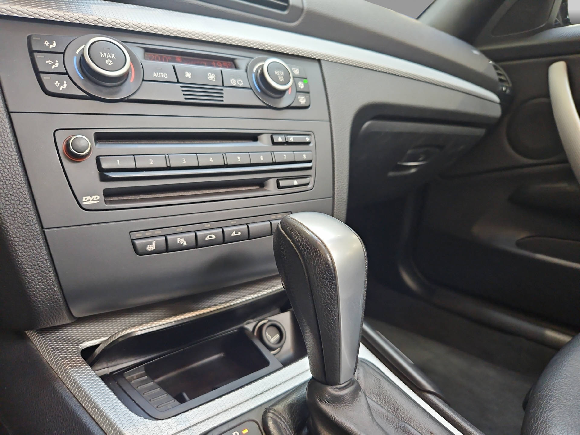 BMW 135i Cabrio DSG-image-9