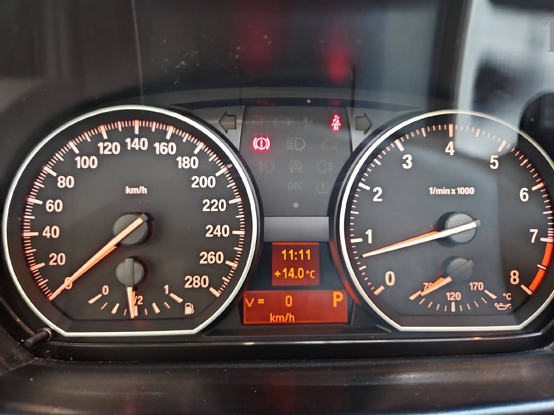 BMW 135i Cabrio DSG-image-8