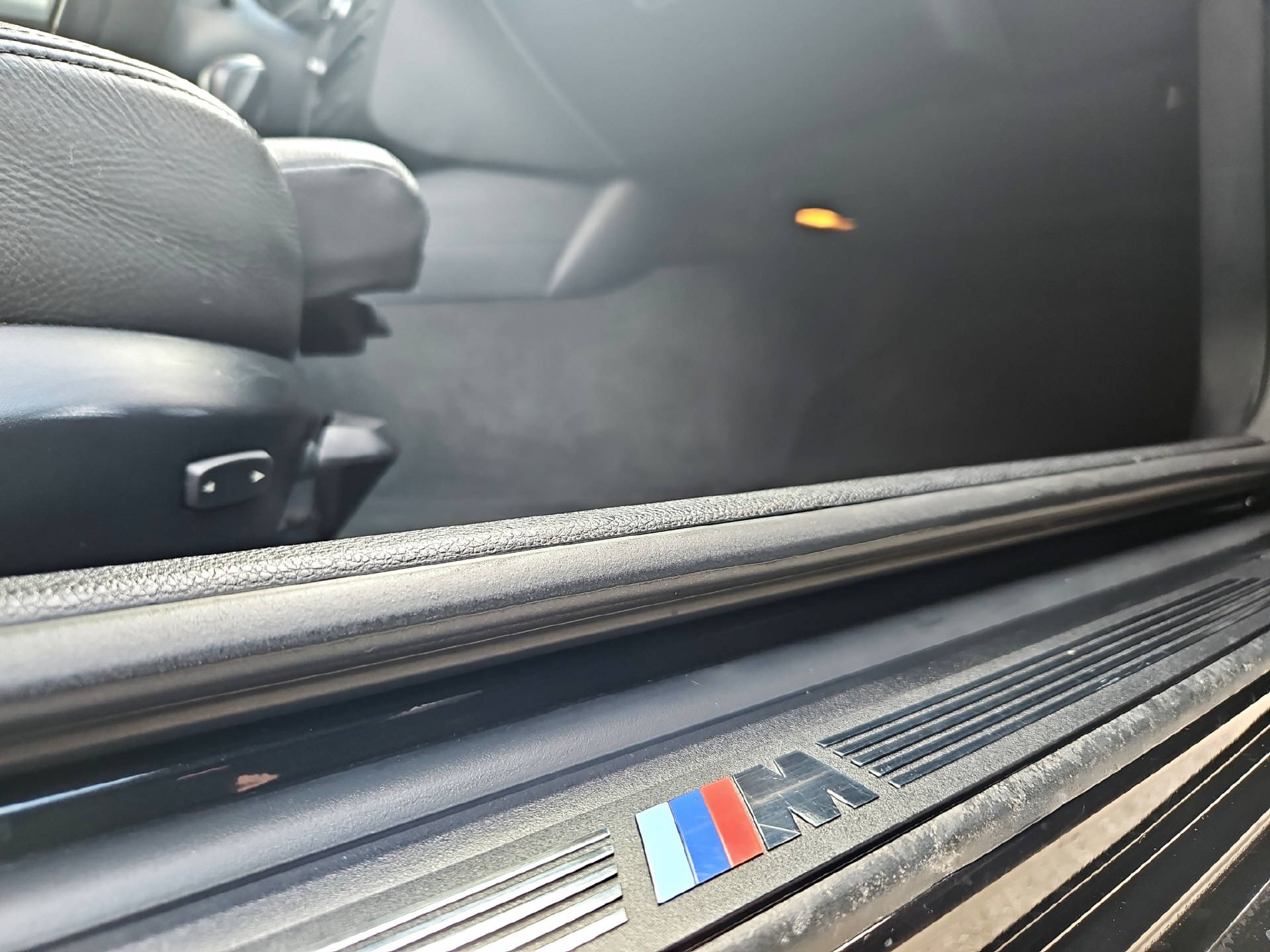 BMW 135i Cabrio DSG-image-14