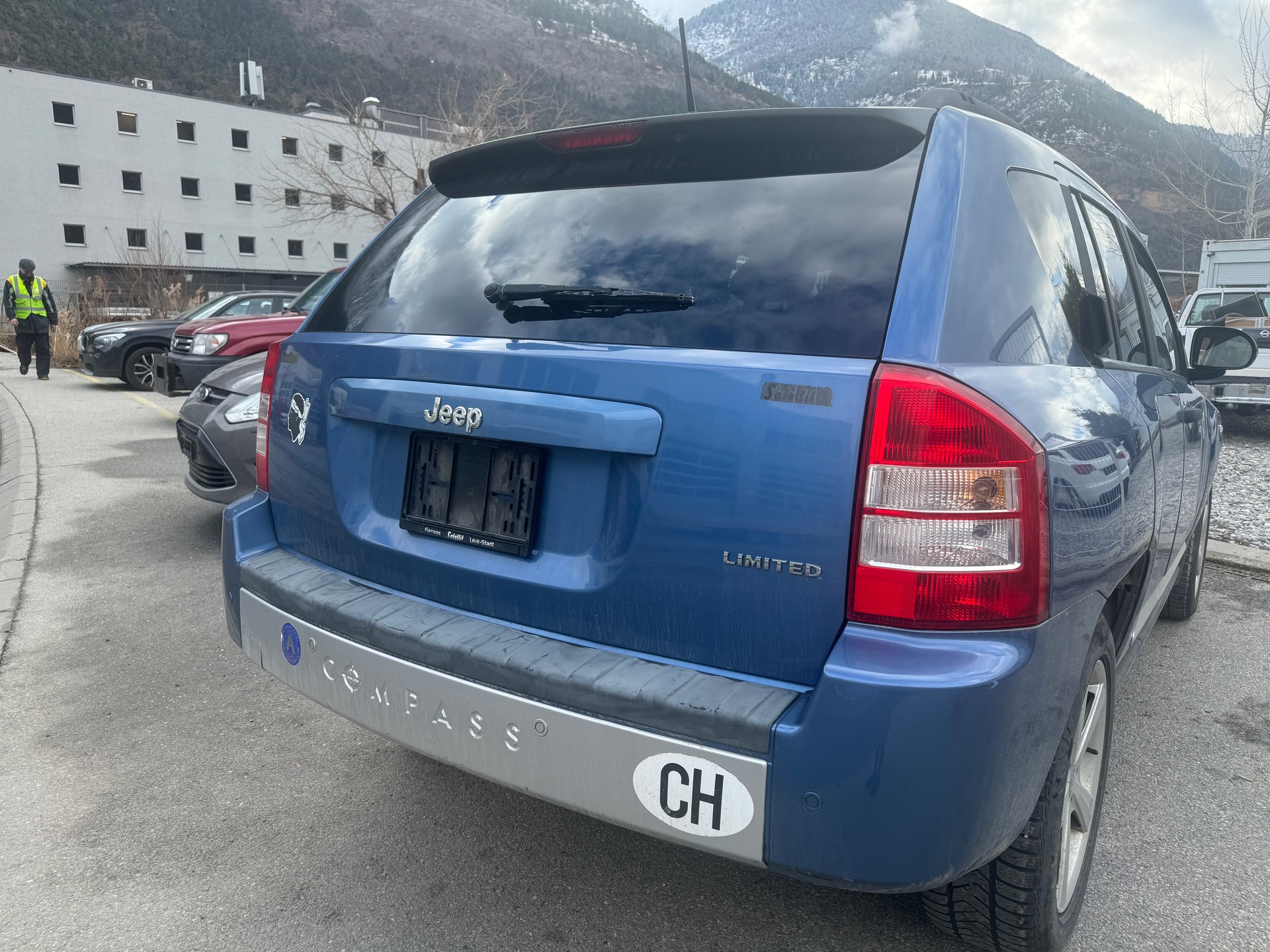 JEEP Compass 2.4 Sport-image-7
