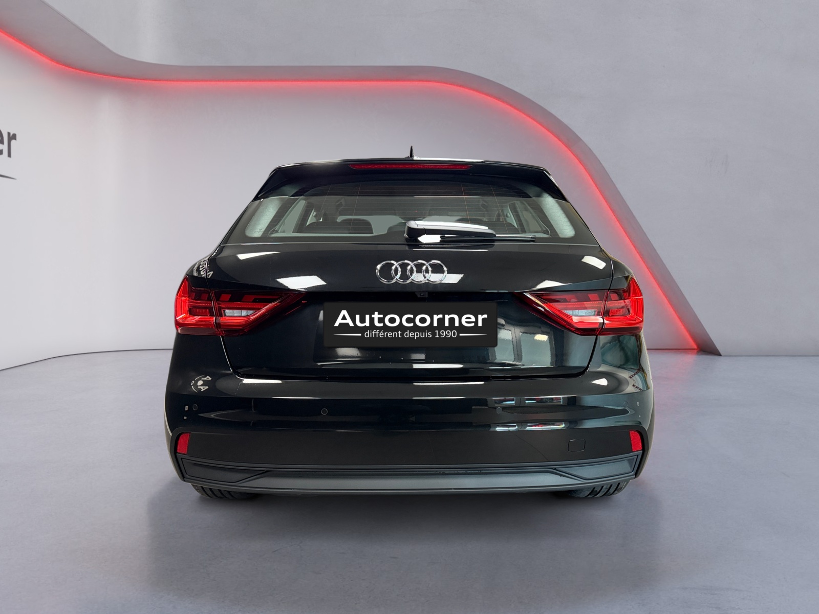 AUDI A1 Sportback 30 TFSI Attraction S-tronic-image-3