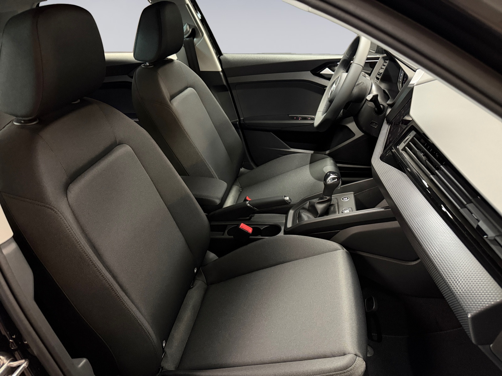 AUDI A1 Sportback 30 TFSI Attraction S-tronic-image-12