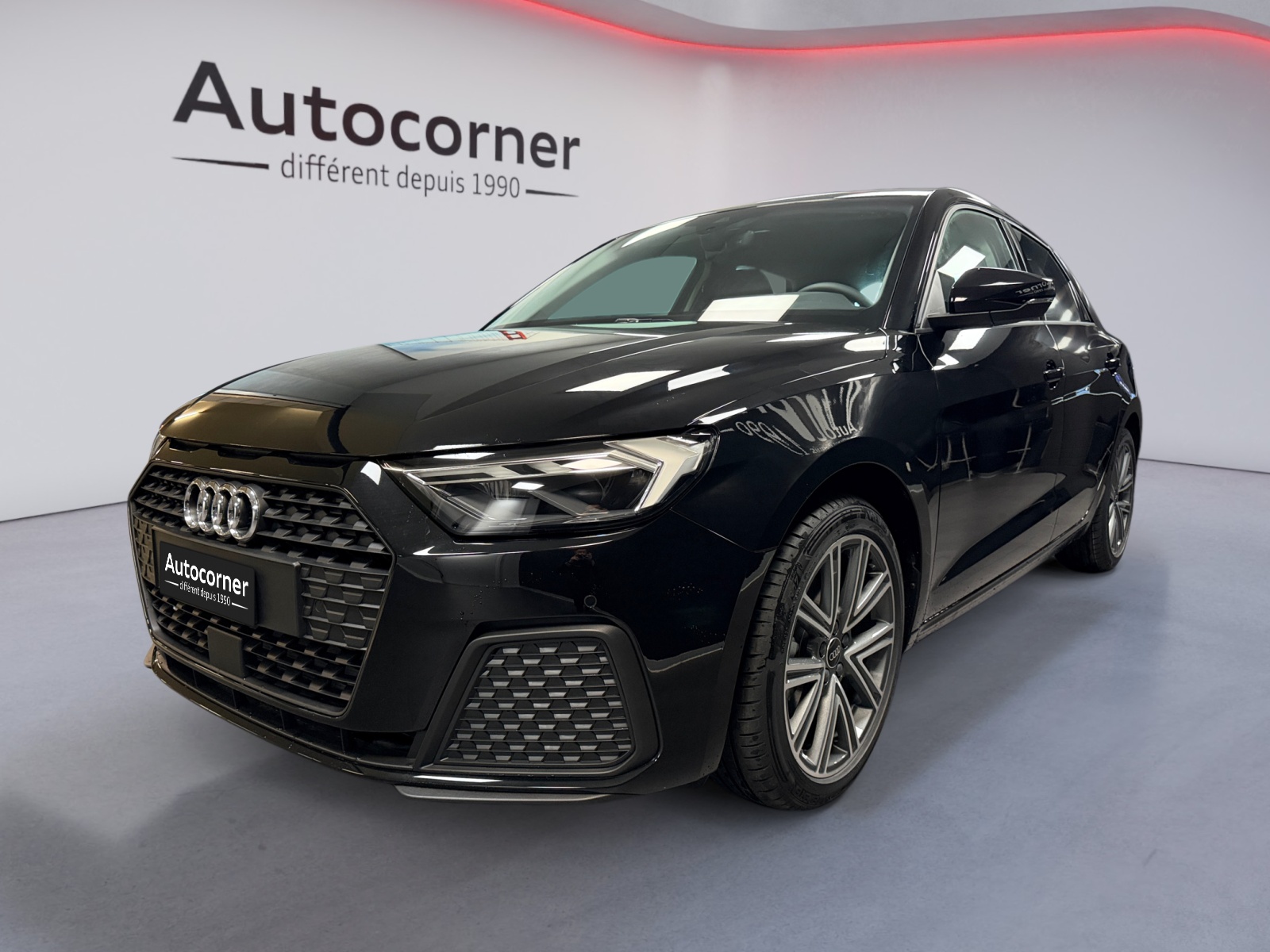 AUDI A1 Sportback 30 TFSI Attraction S-tronic-image-1
