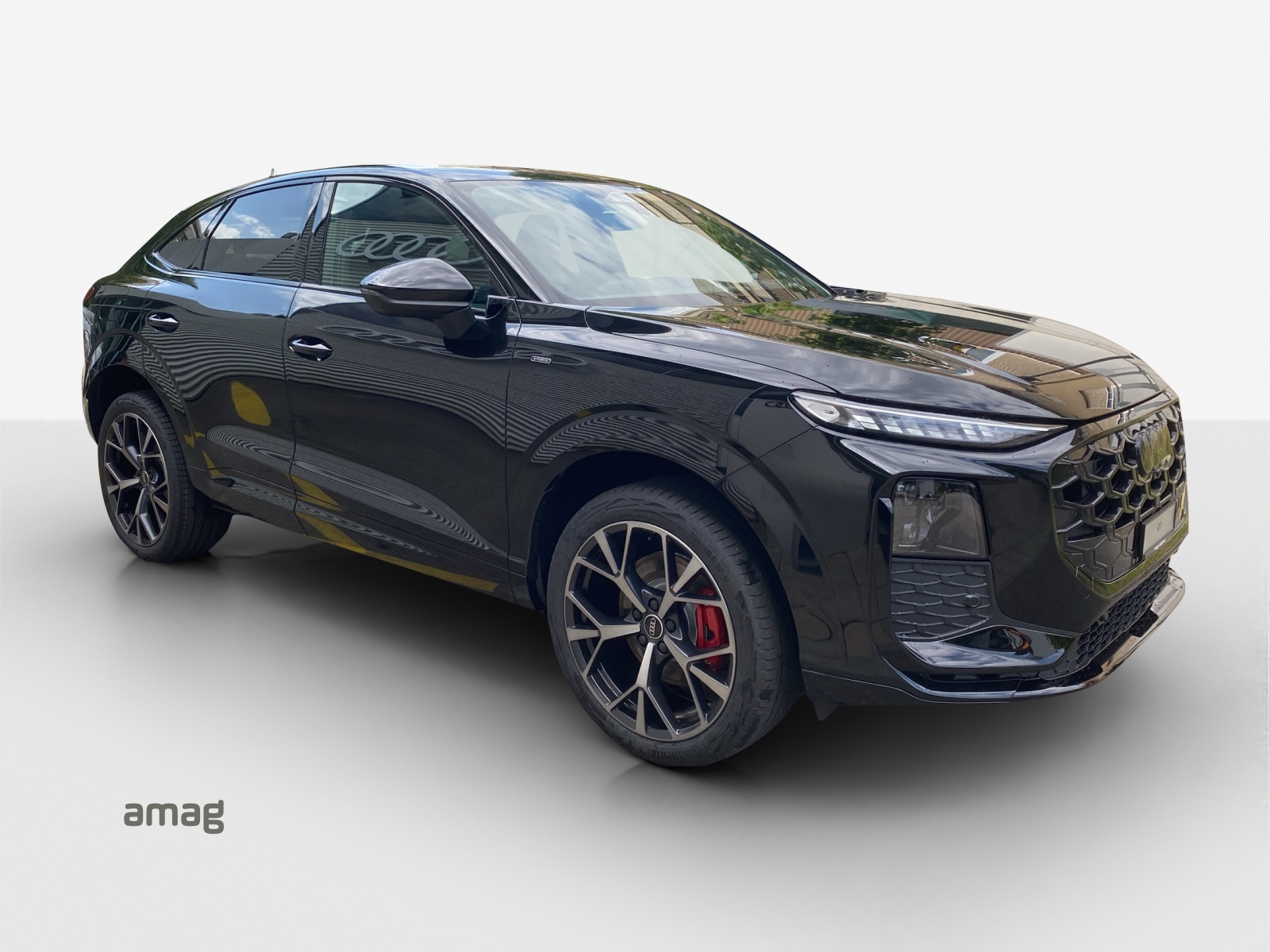 AUDI Q3 Sportback e-hybrid 200 kW S tronig-image-13