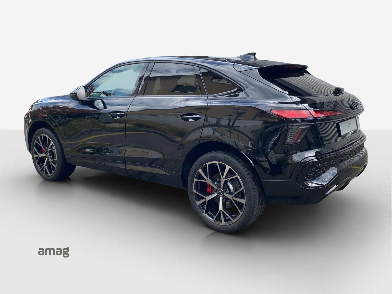 AUDI Q3 Sportback e-hybrid 200 kW S tronig-image-2