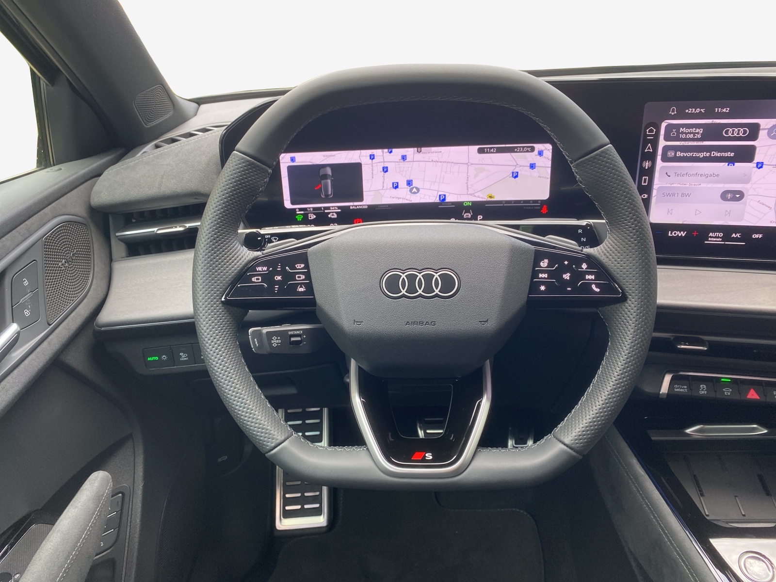 AUDI Q3 Sportback e-hybrid 200 kW S tronig-image-9