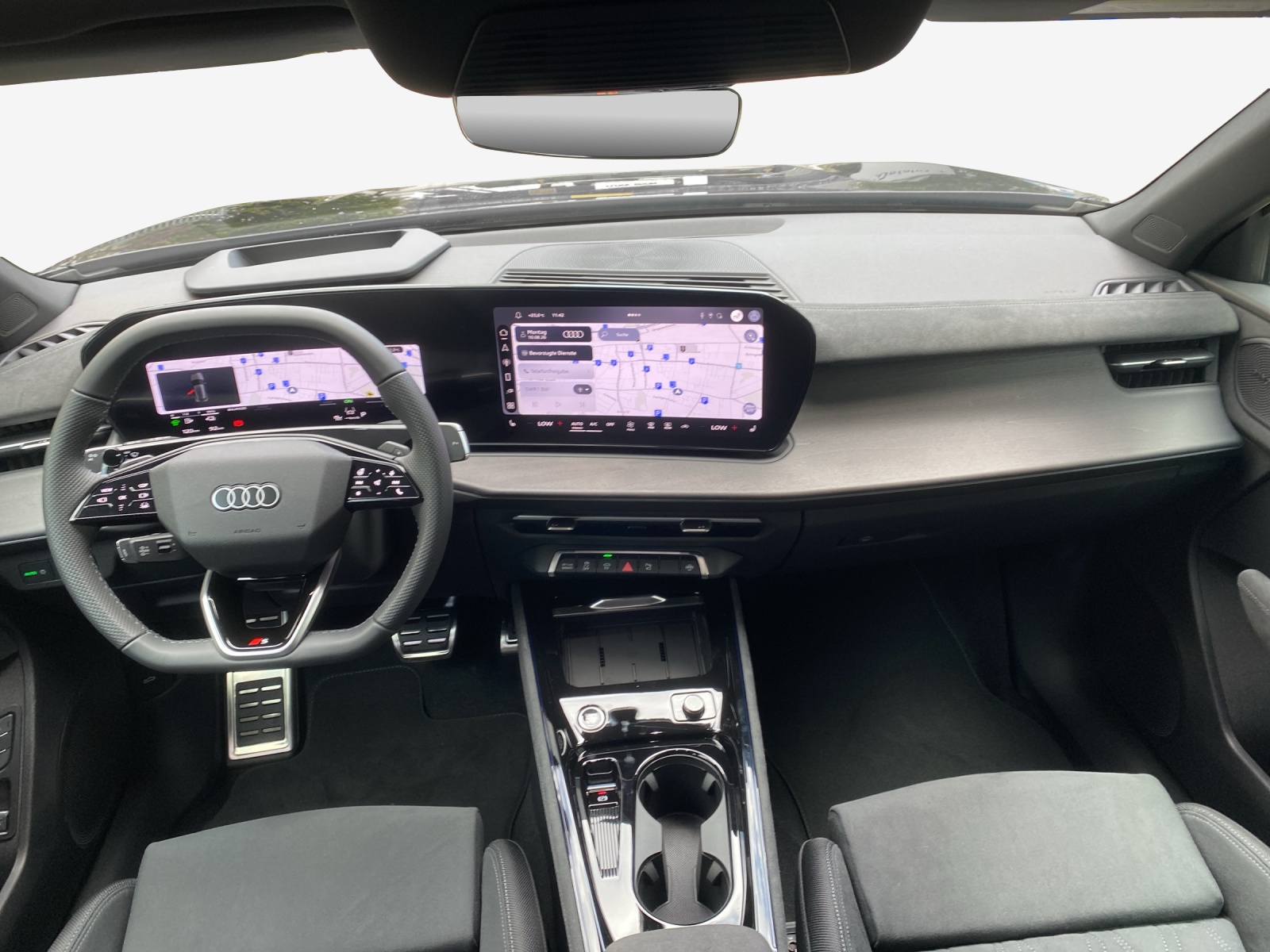 AUDI Q3 Sportback e-hybrid 200 kW S tronig-image-8