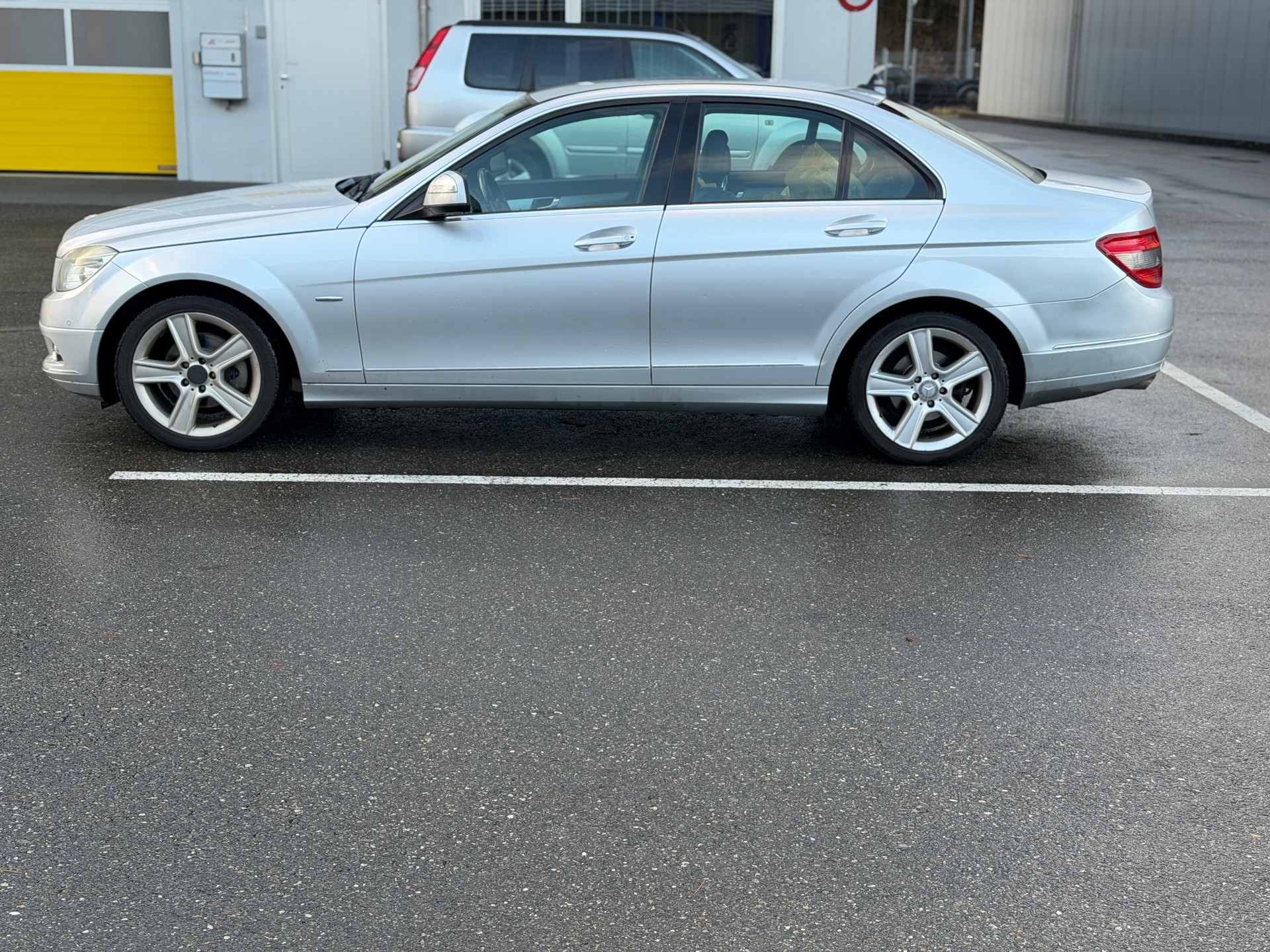 MERCEDES-BENZ C 180 Kompressor Avantgarde-image-7