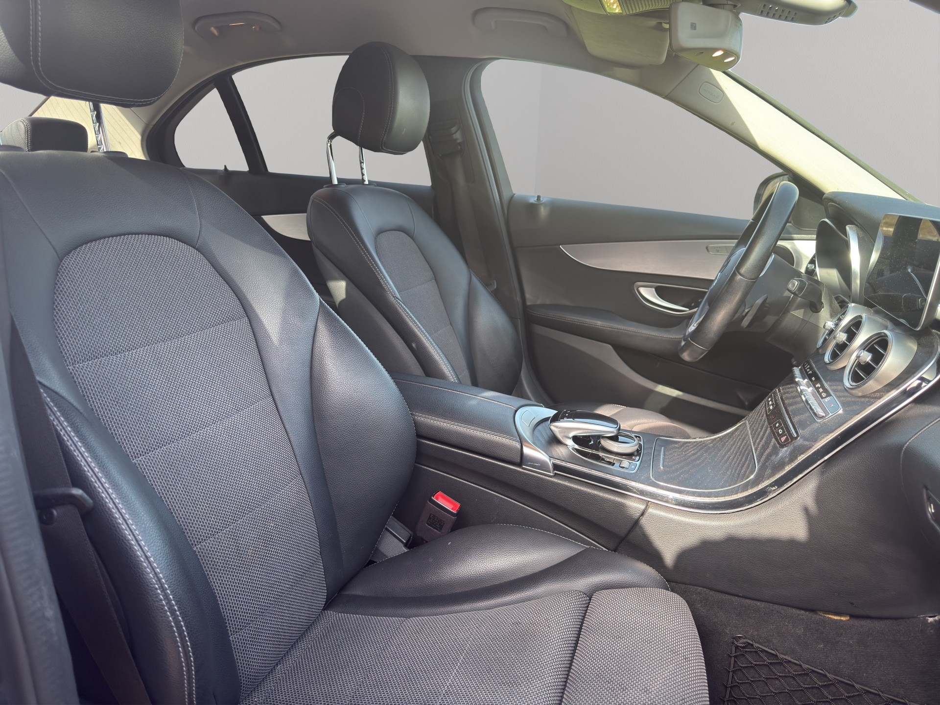 MERCEDES-BENZ C 180 Avantgarde 9G-Tronic-image-14