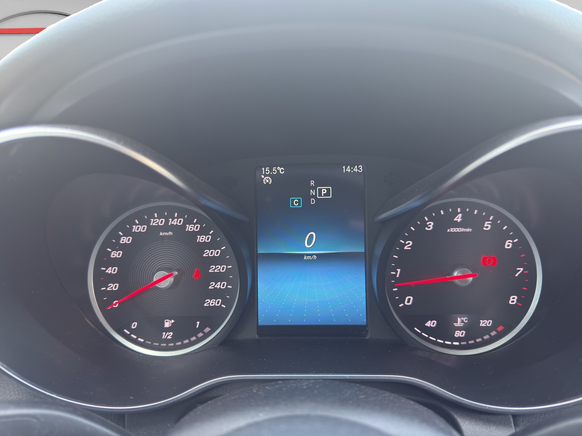 MERCEDES-BENZ C 180 Avantgarde 9G-Tronic-image-10