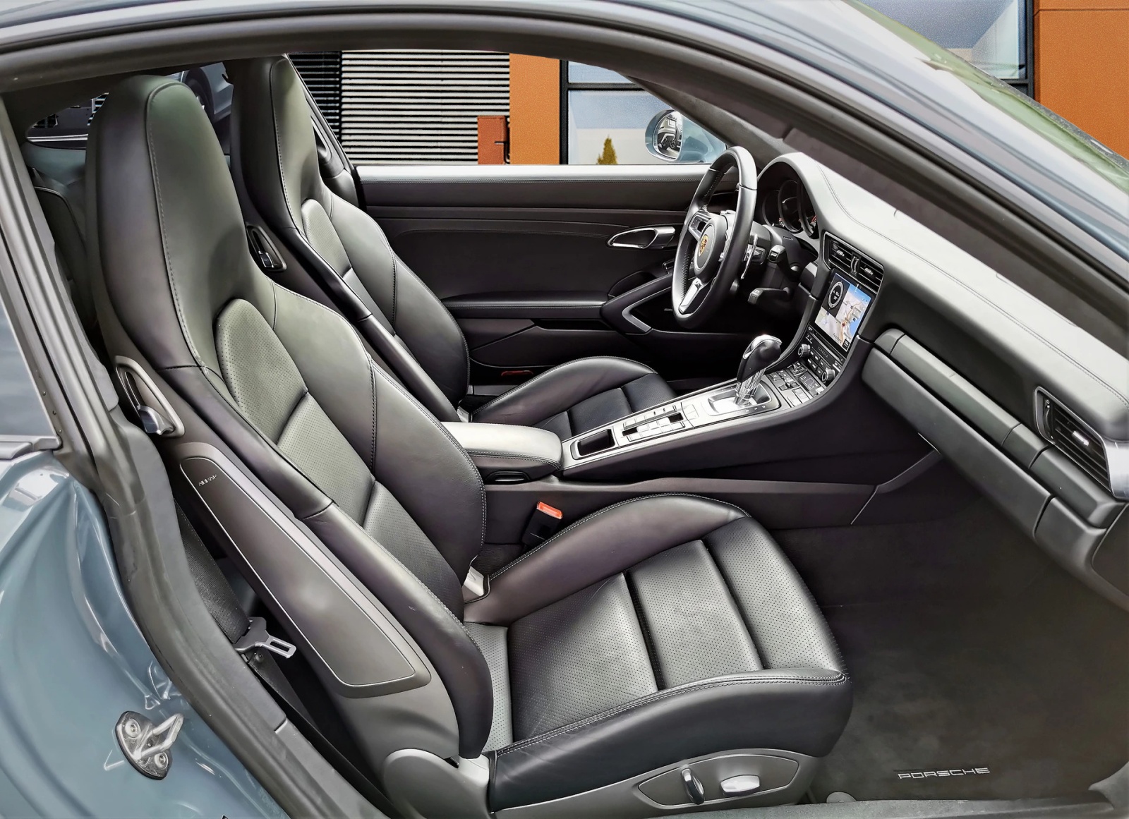 PORSCHE 911 Carrera 4S PDK-image-11