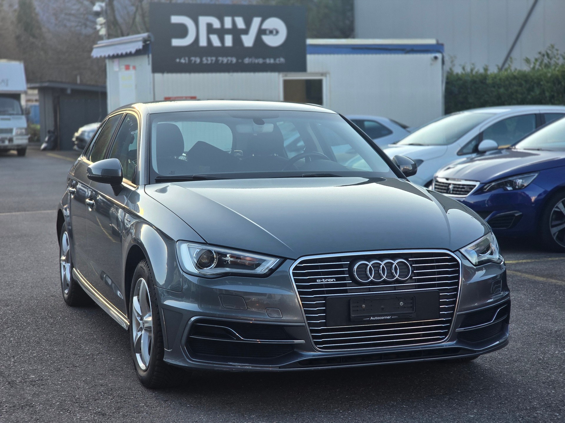 AUDI A3 Sportback 1.4 e-tron Ambition S-tronic-showroom-element-3
