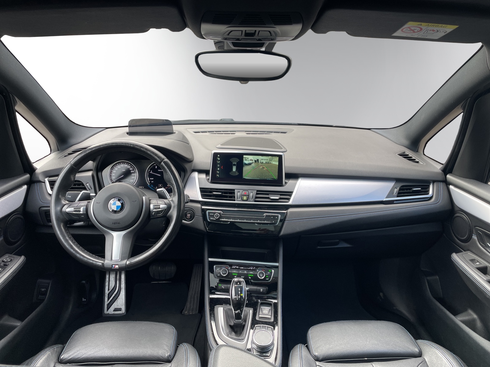 BMW 218d Gran Tourer Steptronic M Sport-image-15