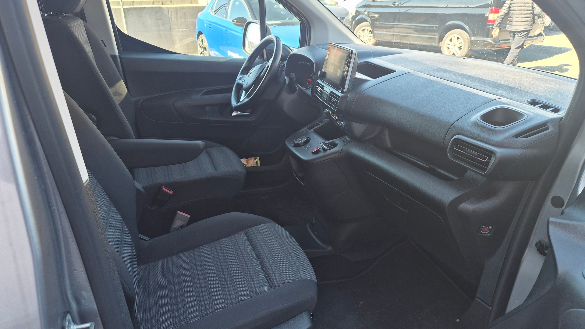 OPEL Combo Life XL 1.2 Edition-image-12