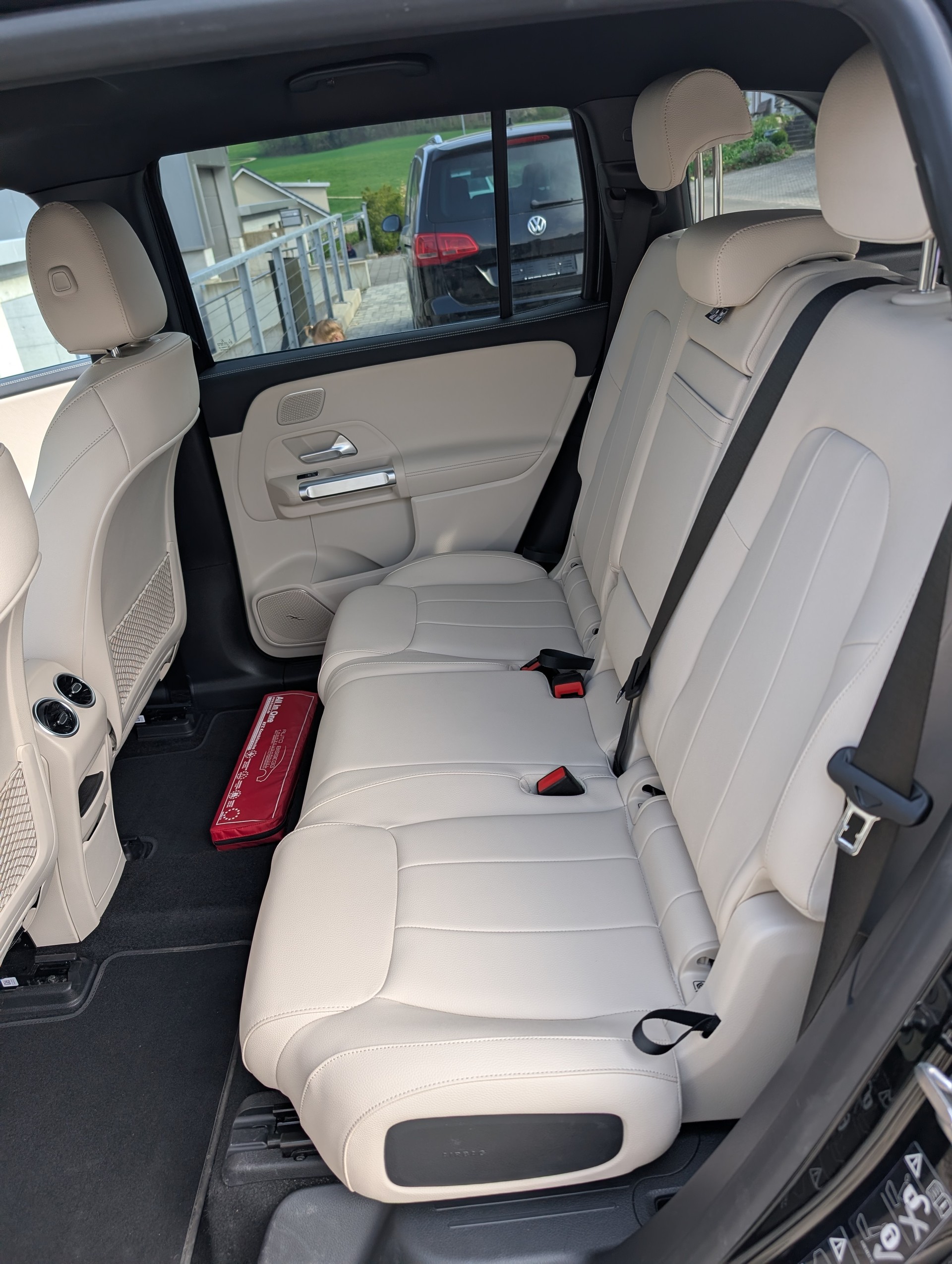 MERCEDES-BENZ EQB 350 4Matic-image-7