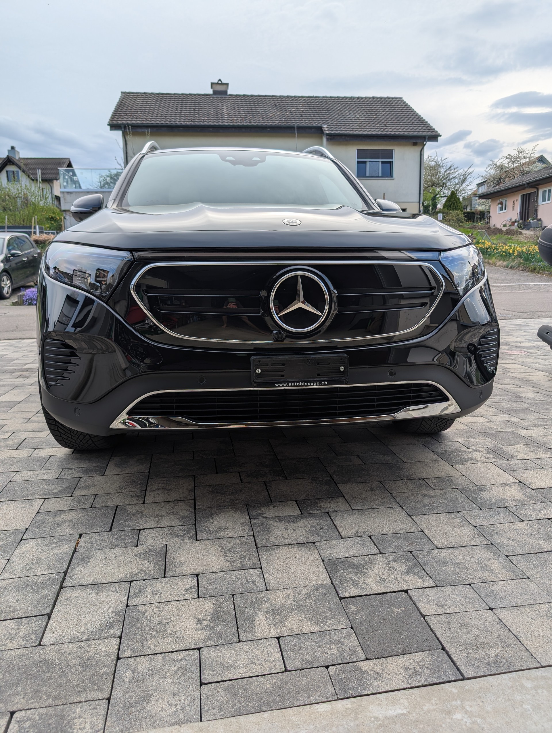 MERCEDES-BENZ EQB 350 4Matic-image-1