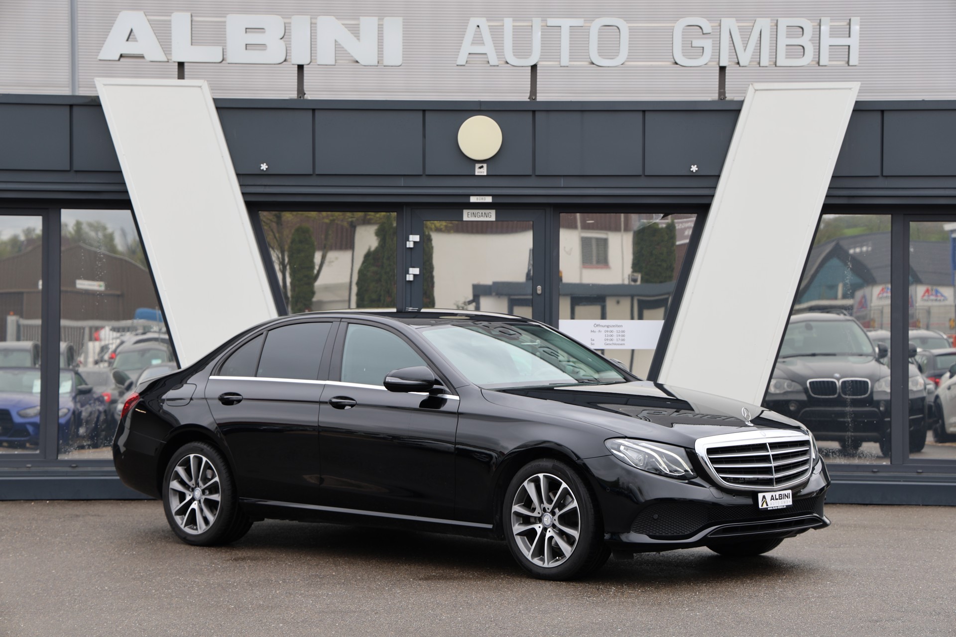 MERCEDES-BENZ E 220 d 9G-Tronic-image-1