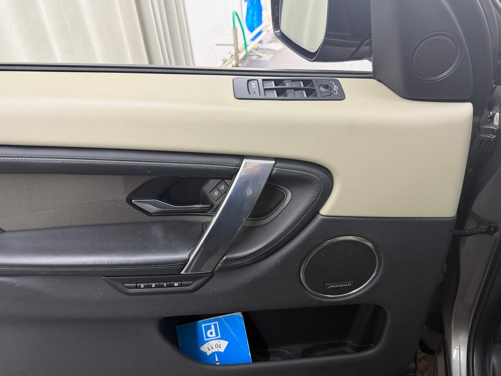 LAND ROVER Discovery Sport P300e 1.5 PHEV HSE AT8-image-16