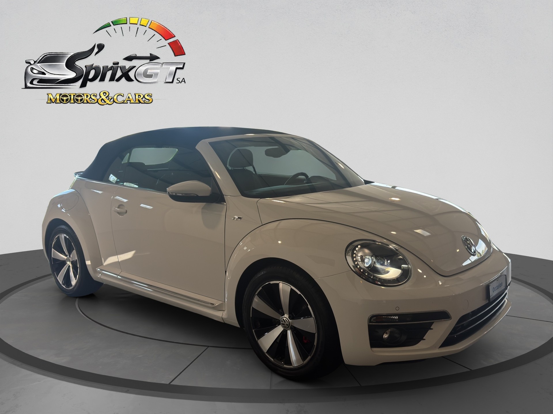 VW Beetle Cabrio 2.0 TSI Sport-image-6