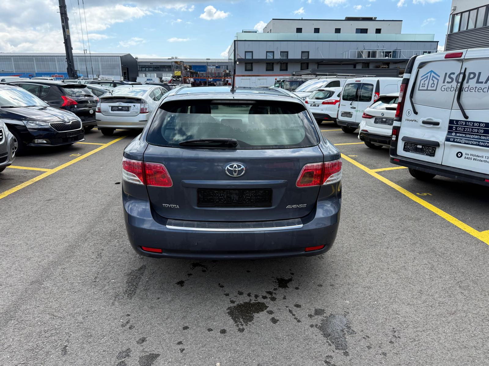 TOYOTA Avensis Sportswagon 1.8 Linea Terra-image-4