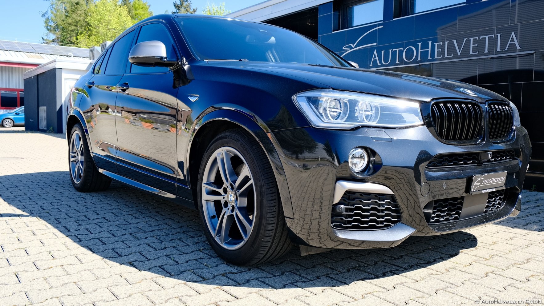 BMW X4 M 40i Steptronic-showroom-element-2