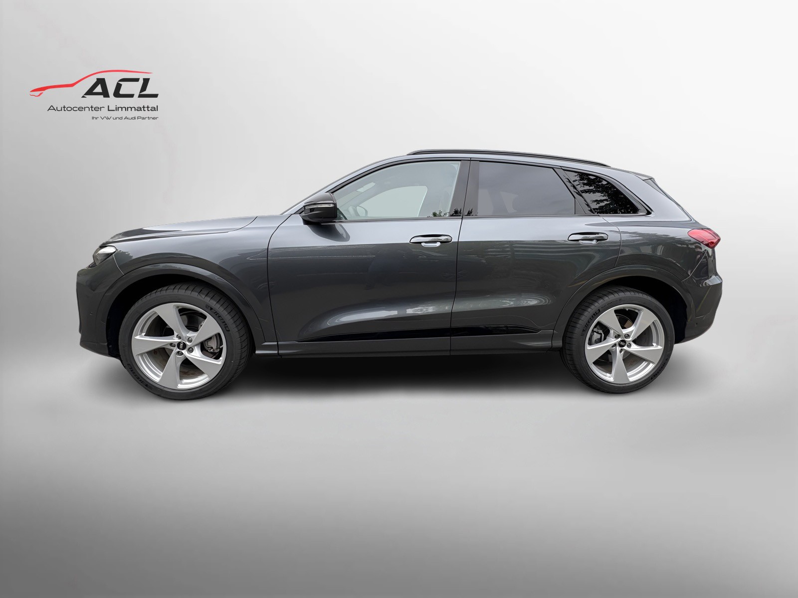 AUDI Q5 TFSI quatto 150 kW S-tronic-image-2