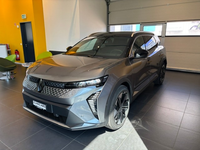 RENAULT Iconic 220 ch Long Range-showroom-element-3