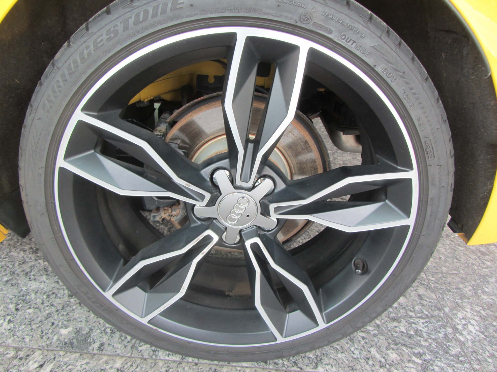 AUDI S1 Sportback 2.0 TFSI Sport quattro-image-12