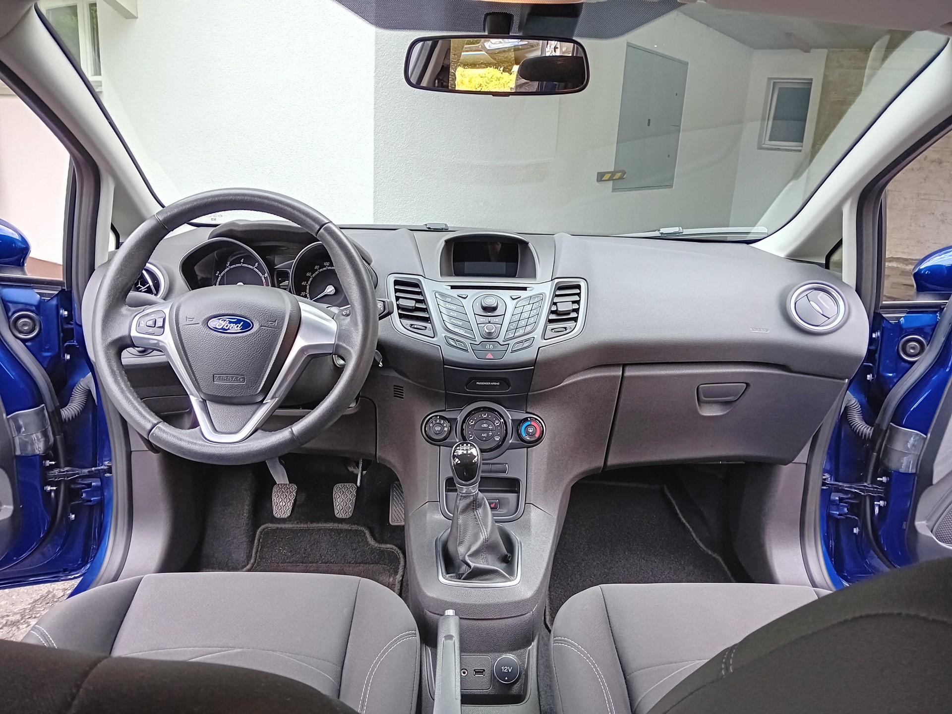 FORD Fiesta 1.0 EcoB 100 Trend-image-9