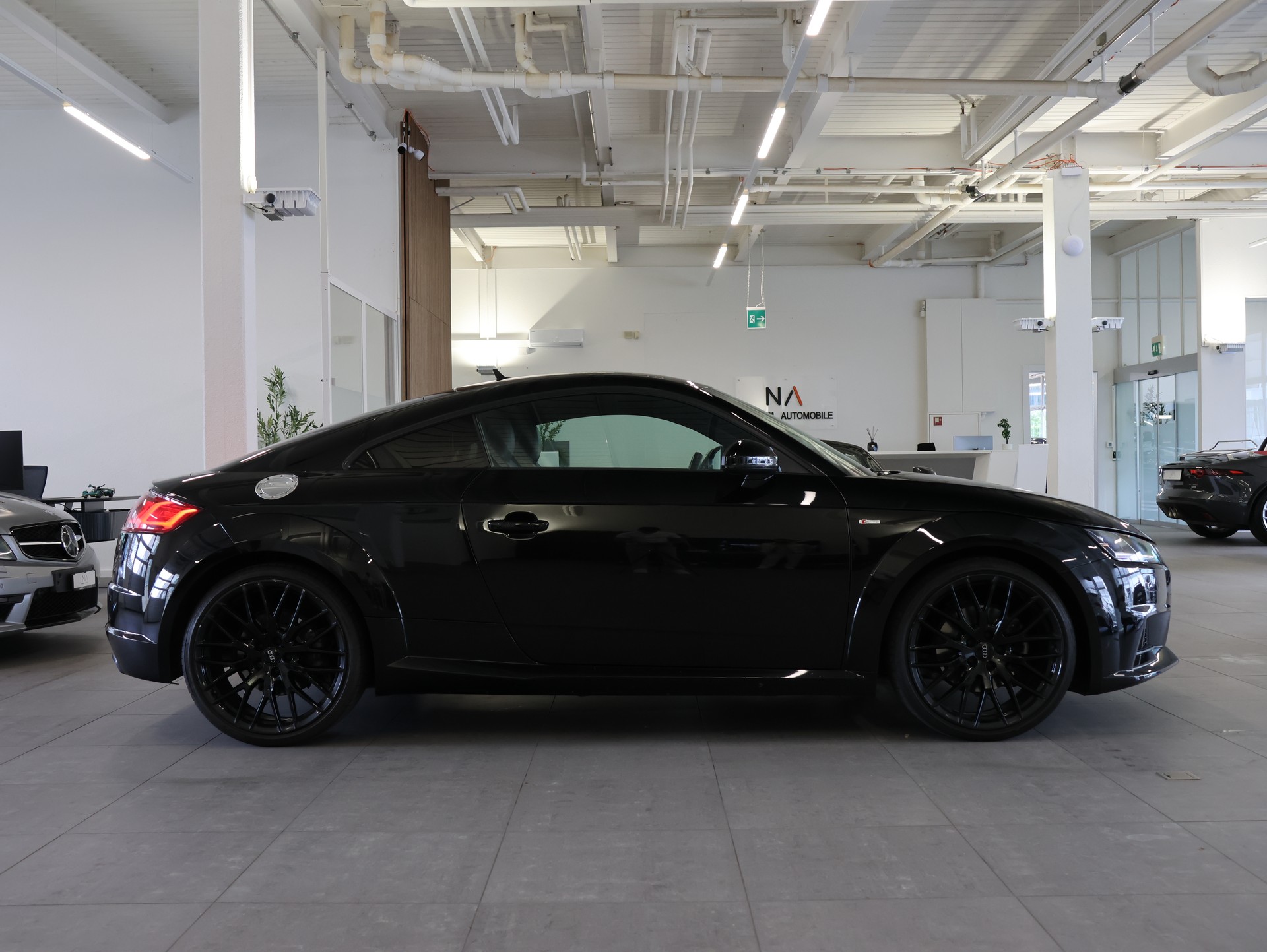 AUDI TT Coupé 2.0 TFSI quattro S-tronic *ALL BLACK*B&O*-image-6