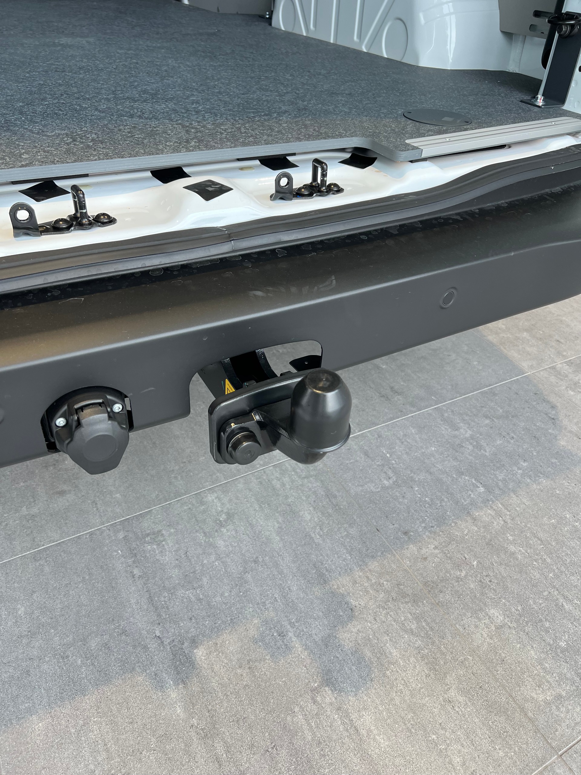 FORD Transit Custom Van 320 L1H1 Trend Automat-image-8