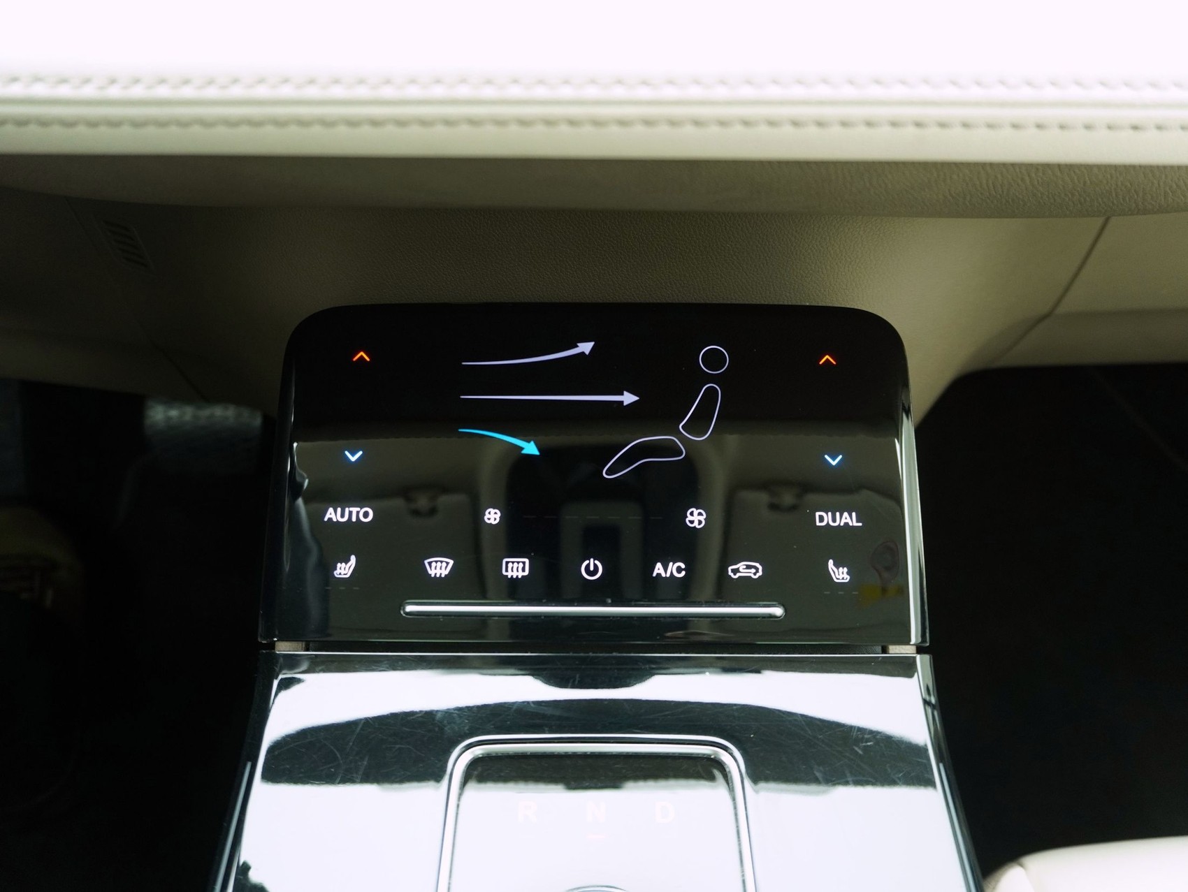 AIWAYS U5 Premium-image-14