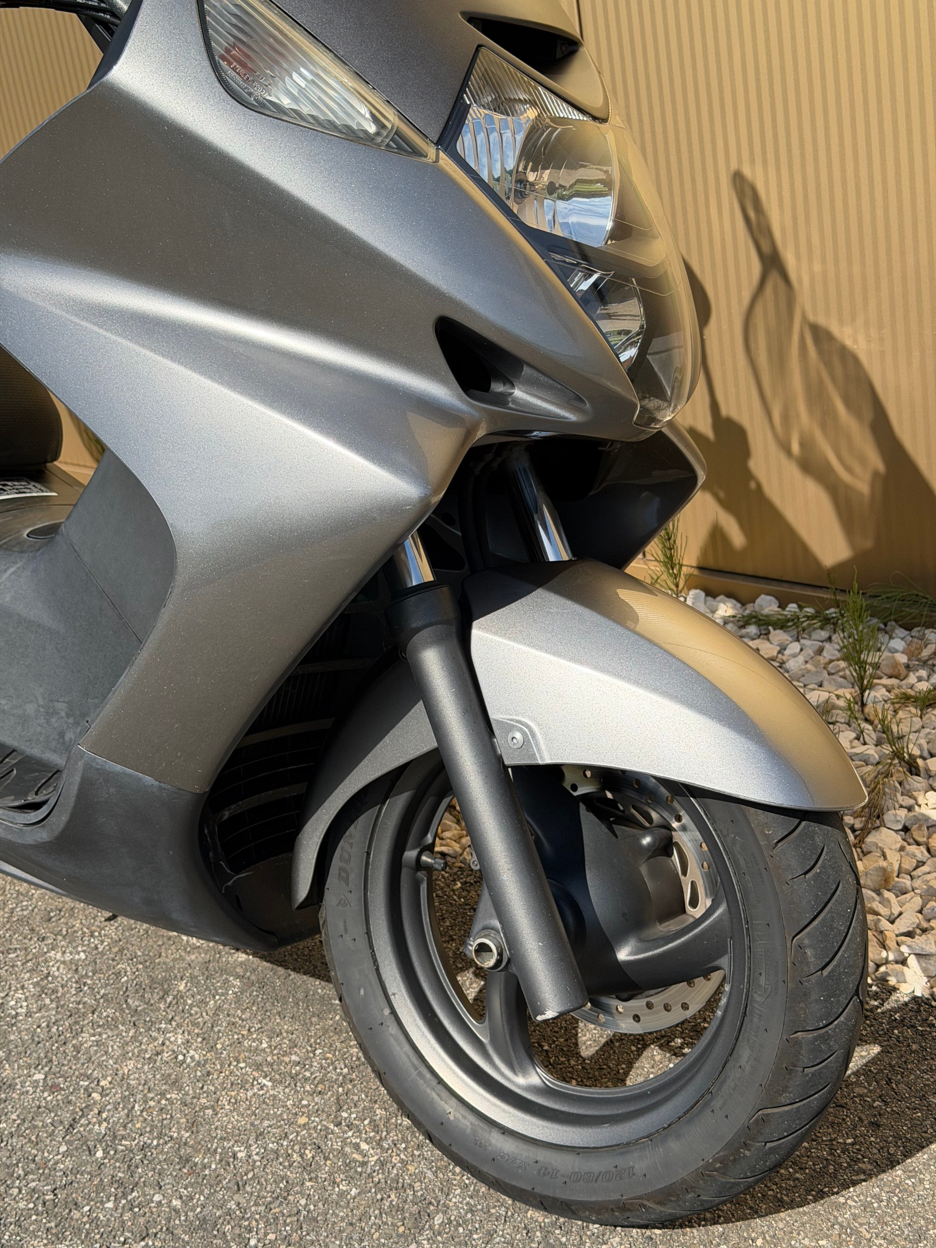 HONDA FJS 400 (25kW)-showroom-element-1