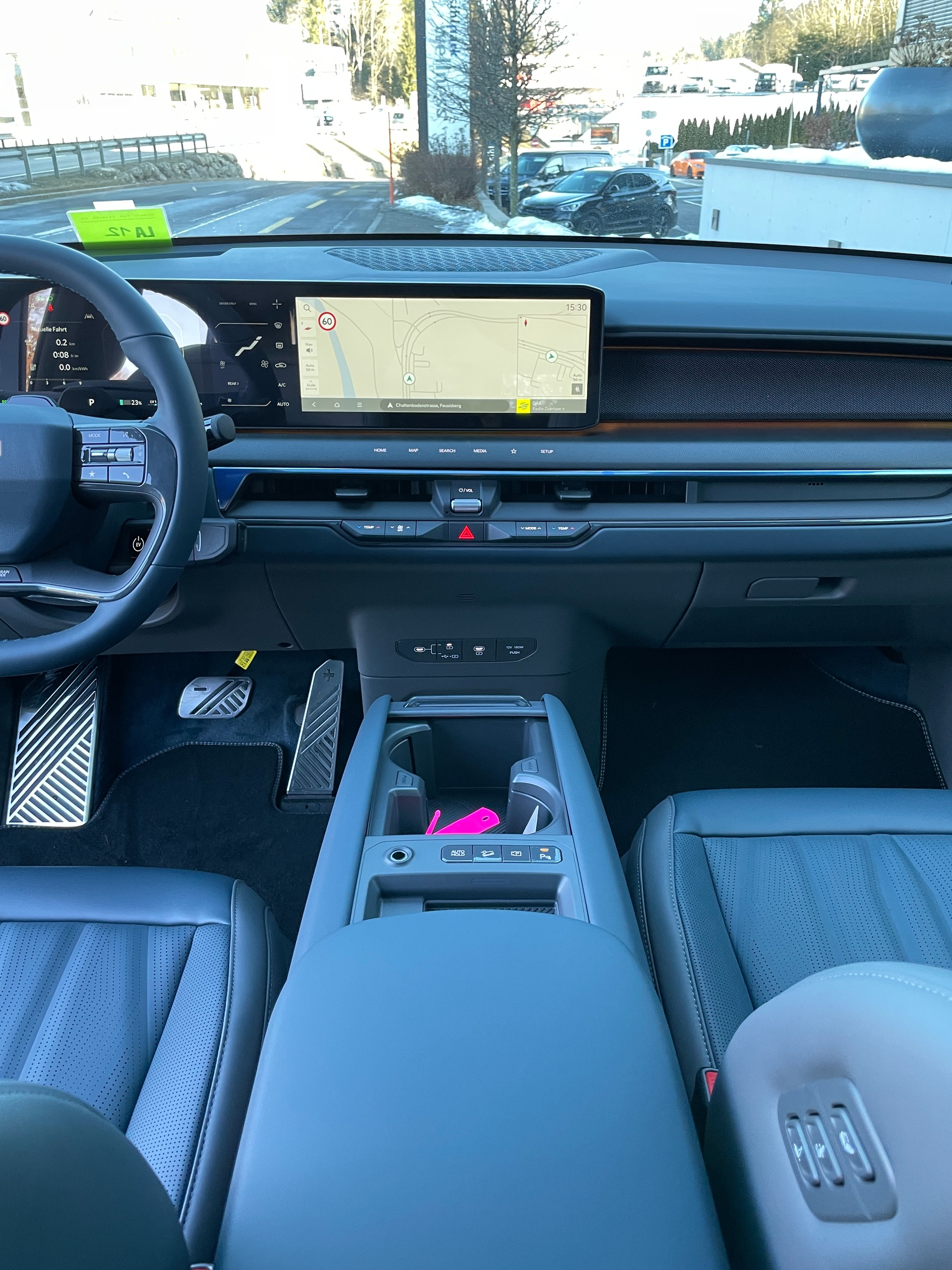 KIA EV9 99,8 kWh GT-Line 4x4 mit Panoramadach, 7-Sitzer, Digitale Spiegel-image-25