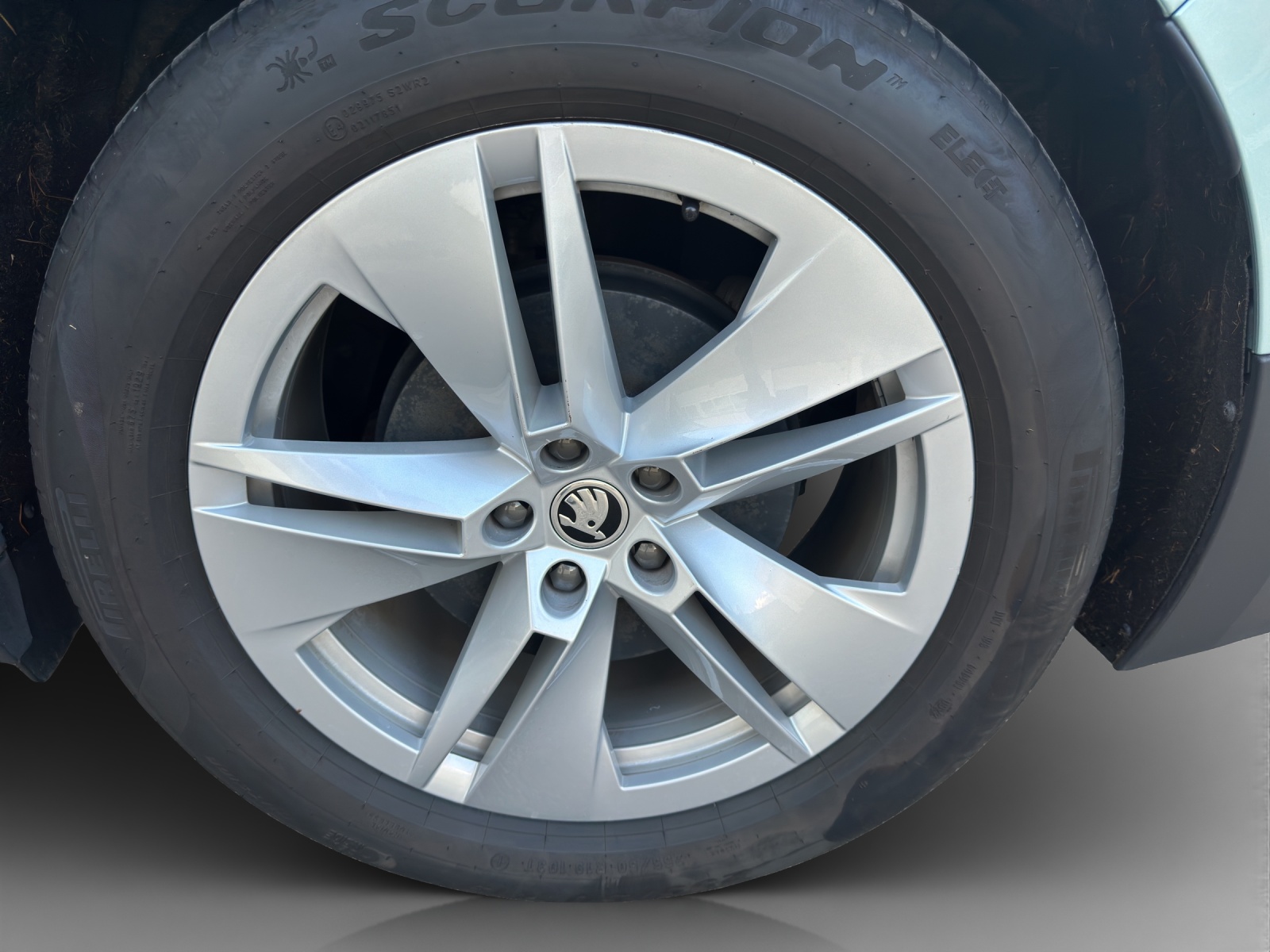SKODA Enyaq iV 80x-image-16