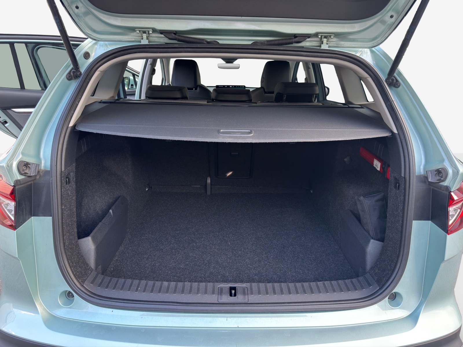 SKODA Enyaq iV 80x-image-13