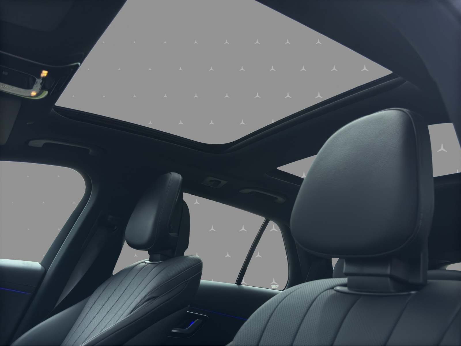 MERCEDES-BENZ E 200 T 9G-Tronic 4Matic-image-8