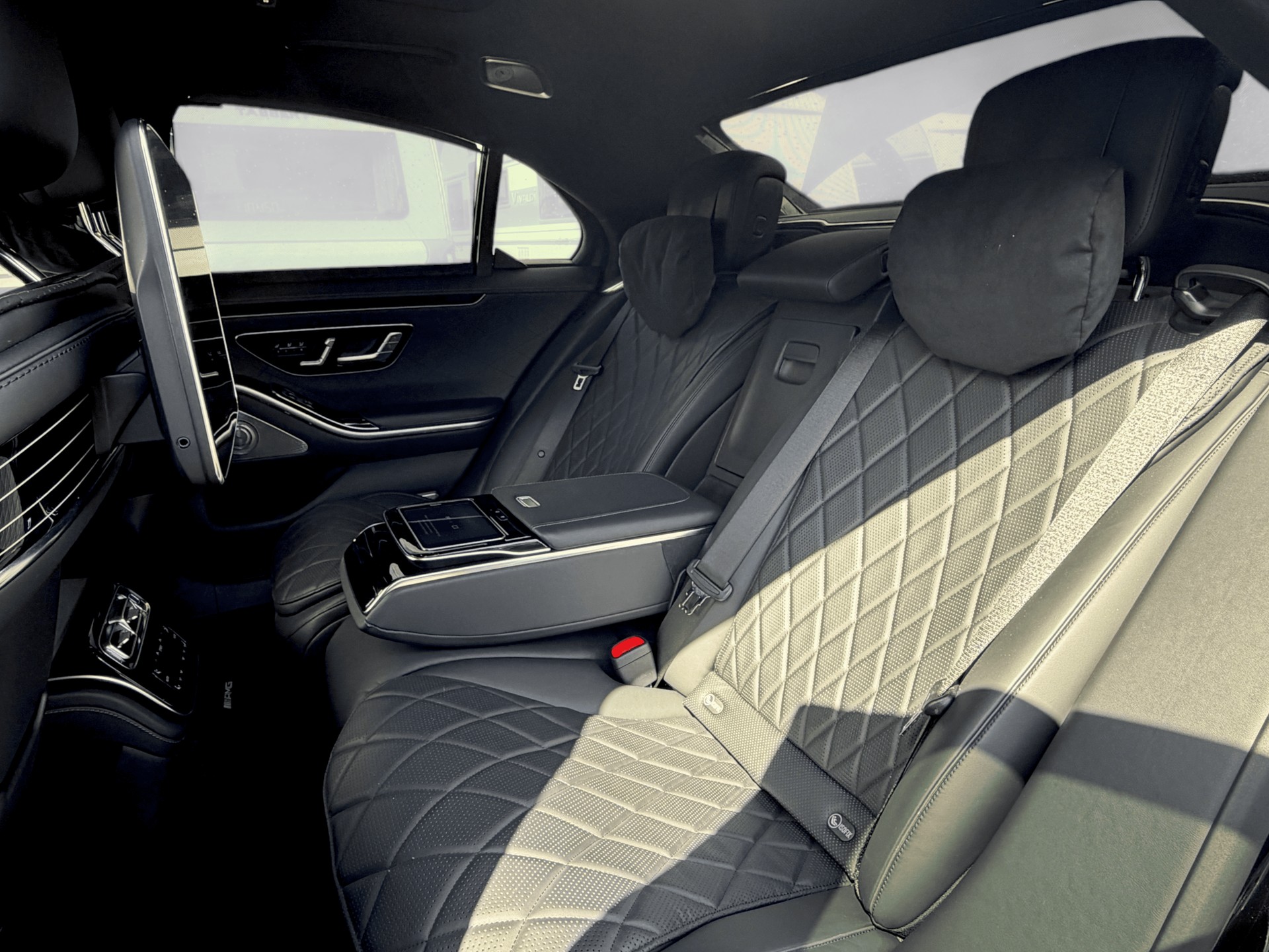 MERCEDES-BENZ S 500 4Matic AMG Line 9G-Tronic-image-13