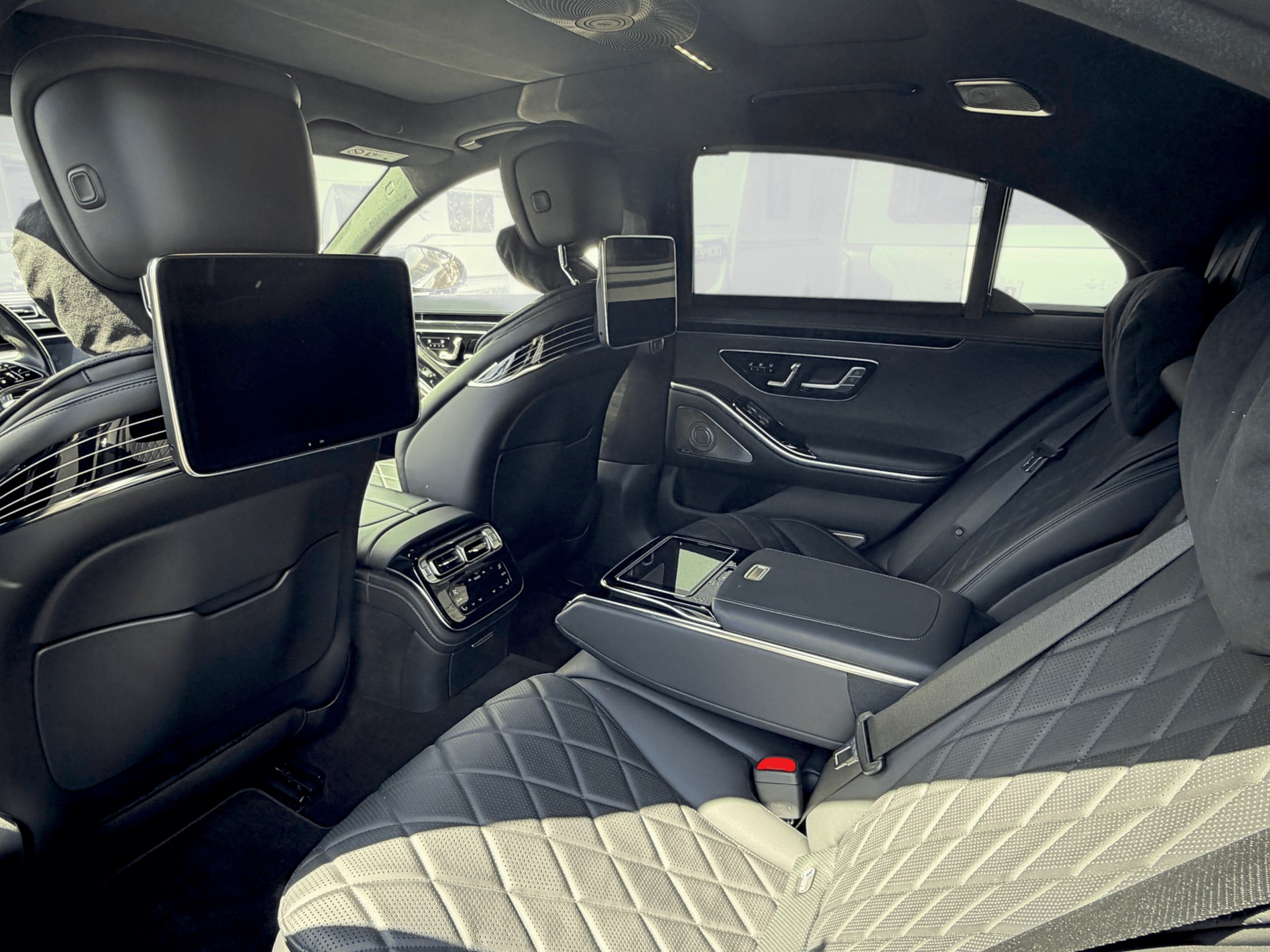 MERCEDES-BENZ S 500 4Matic AMG Line 9G-Tronic-image-10