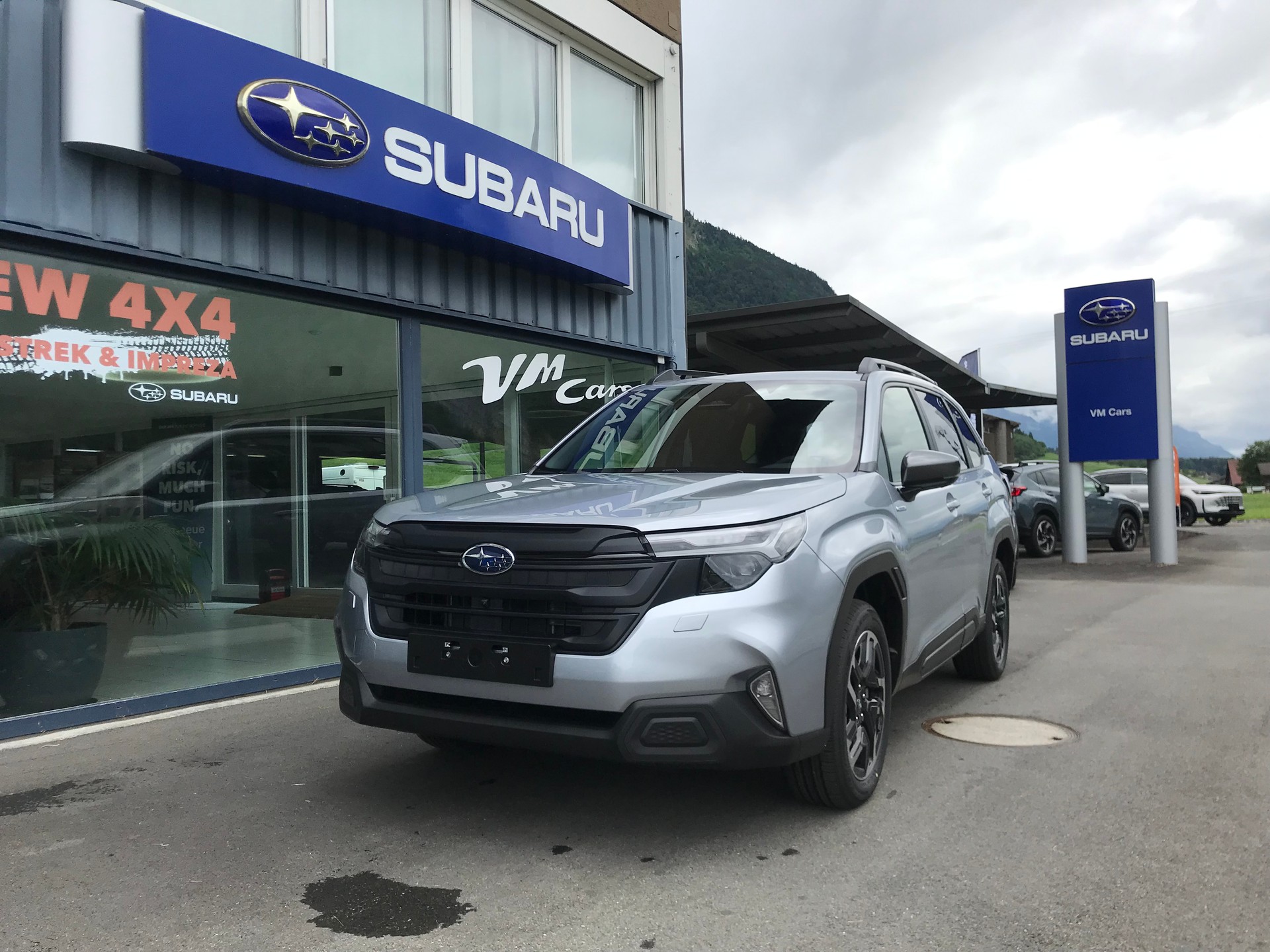 SUBARU Forester 2.0i e-Boxer Swiss Plus Lineartronic