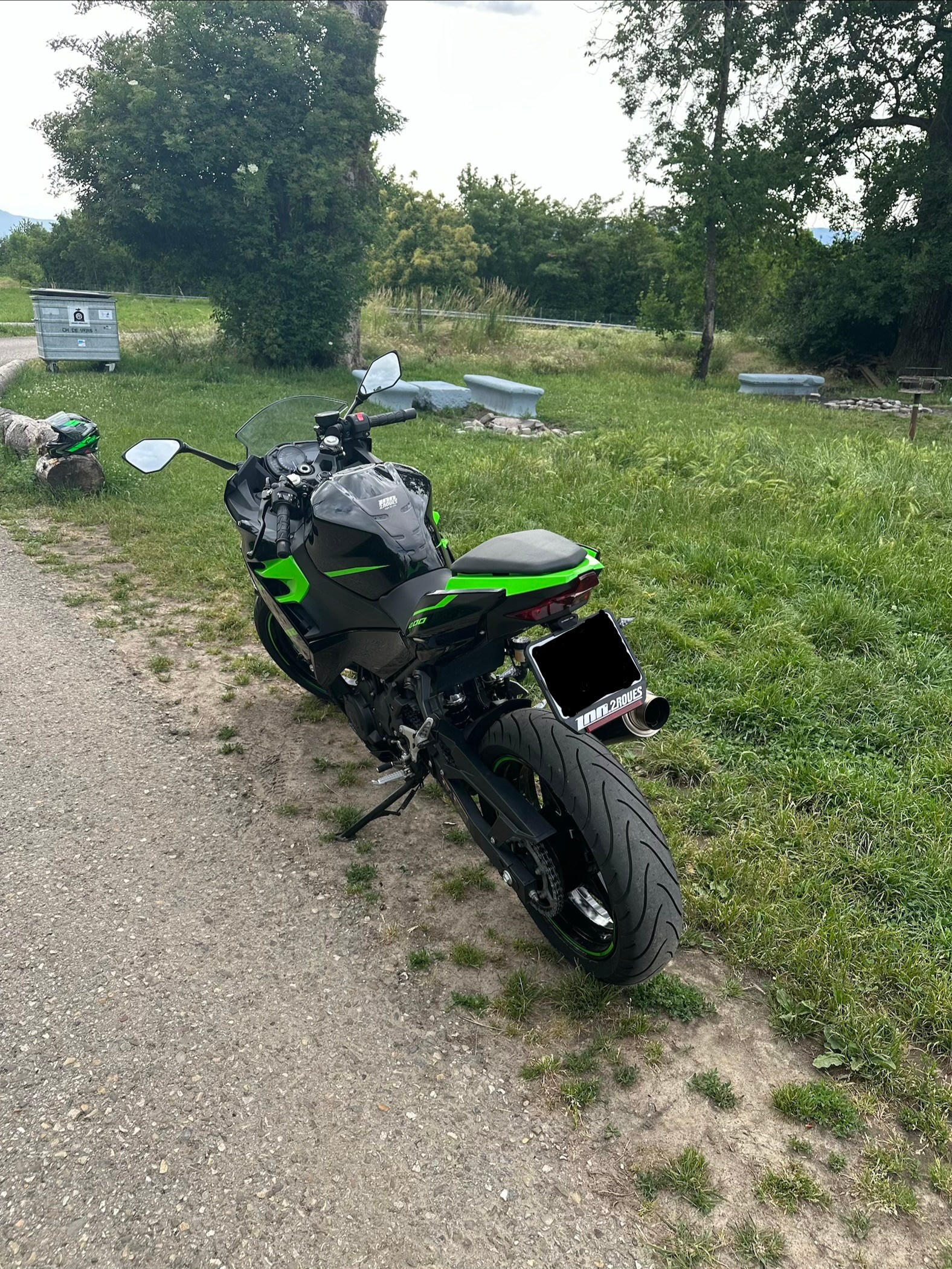 KAWASAKI Ninja 400 ABS-image-2