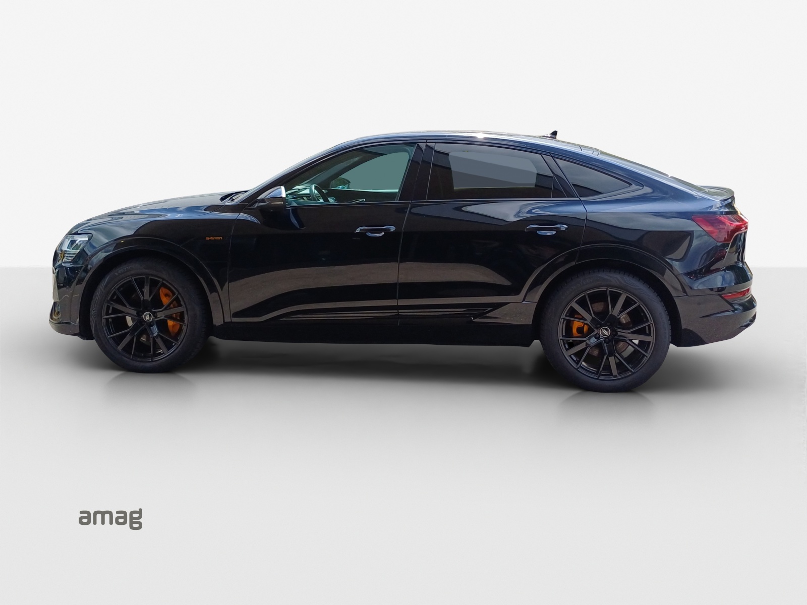 AUDI e-tron 55 Sportback S Line Black Edition quattro-image-1