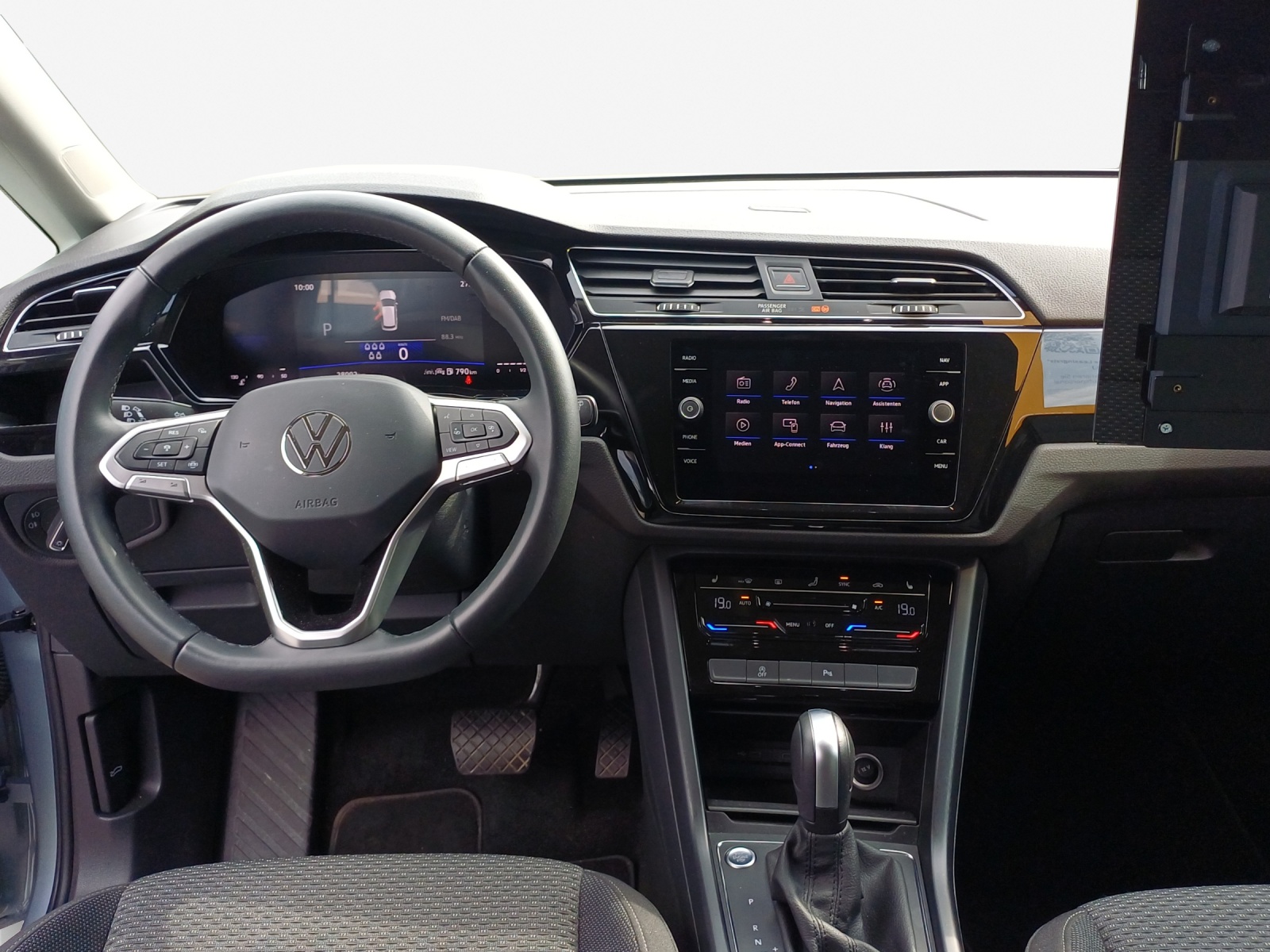VW Touran 1.5 TSI EVO Comfortline United DSG-image-8