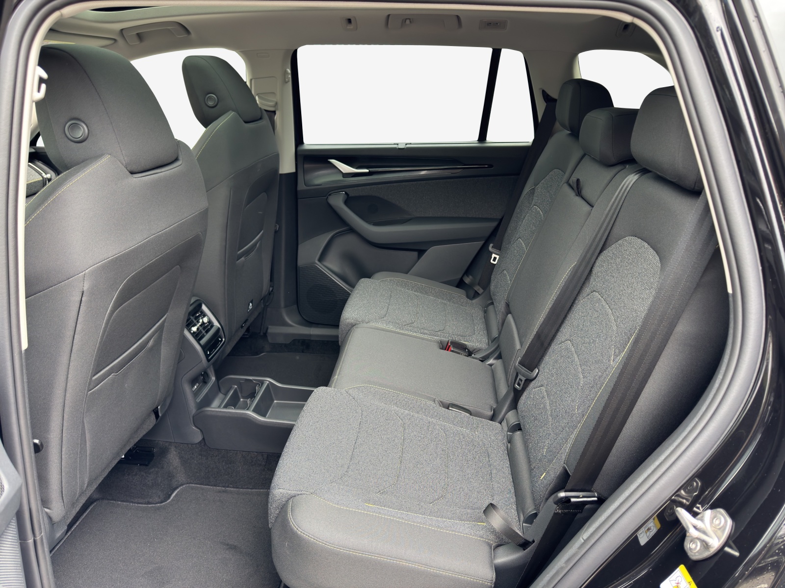 SKODA Kodiaq 2.0 TSI Selection 4x4-image-11
