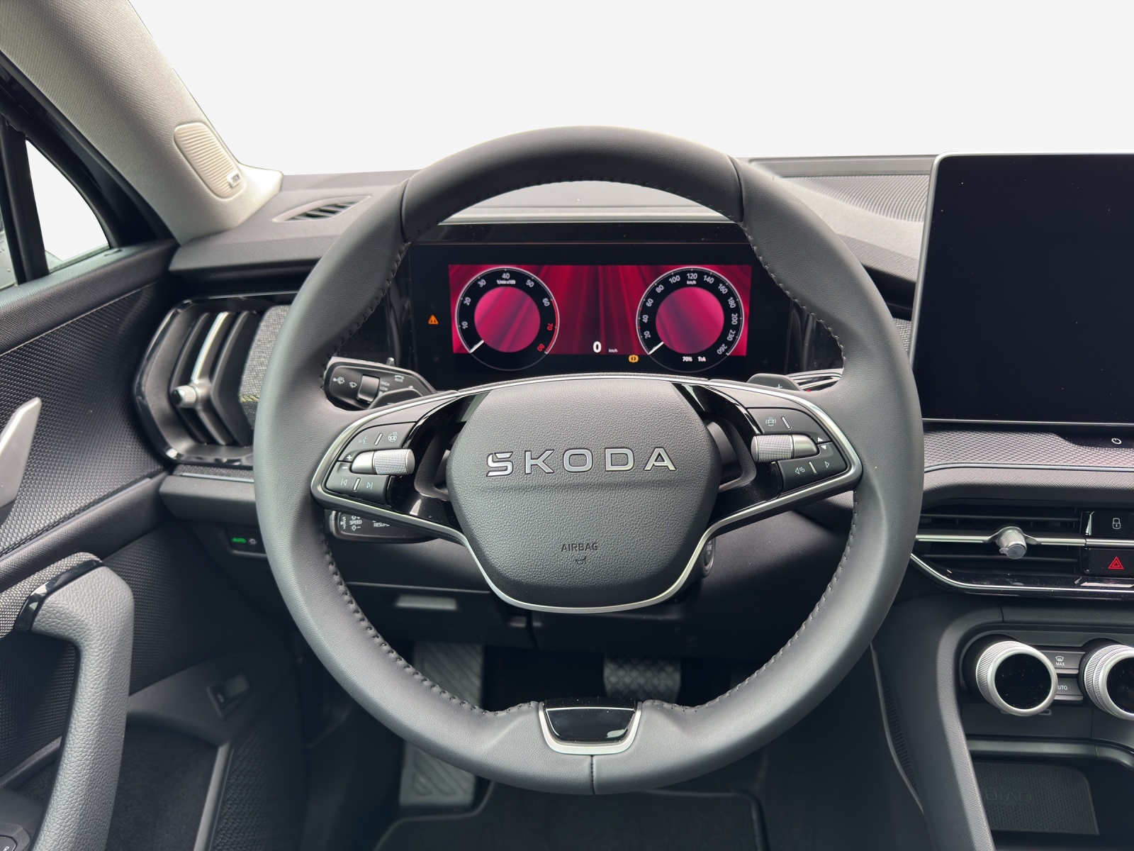 SKODA Kodiaq 2.0 TSI Selection 4x4-image-9