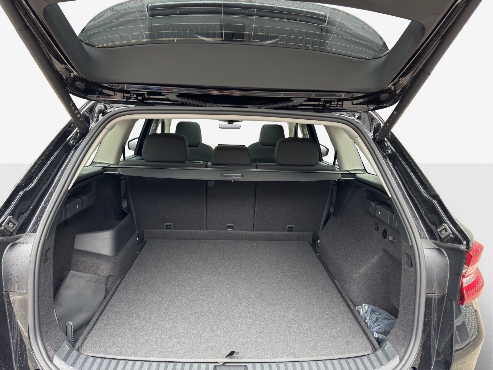 SKODA Kodiaq 2.0 TSI Selection 4x4-image-12