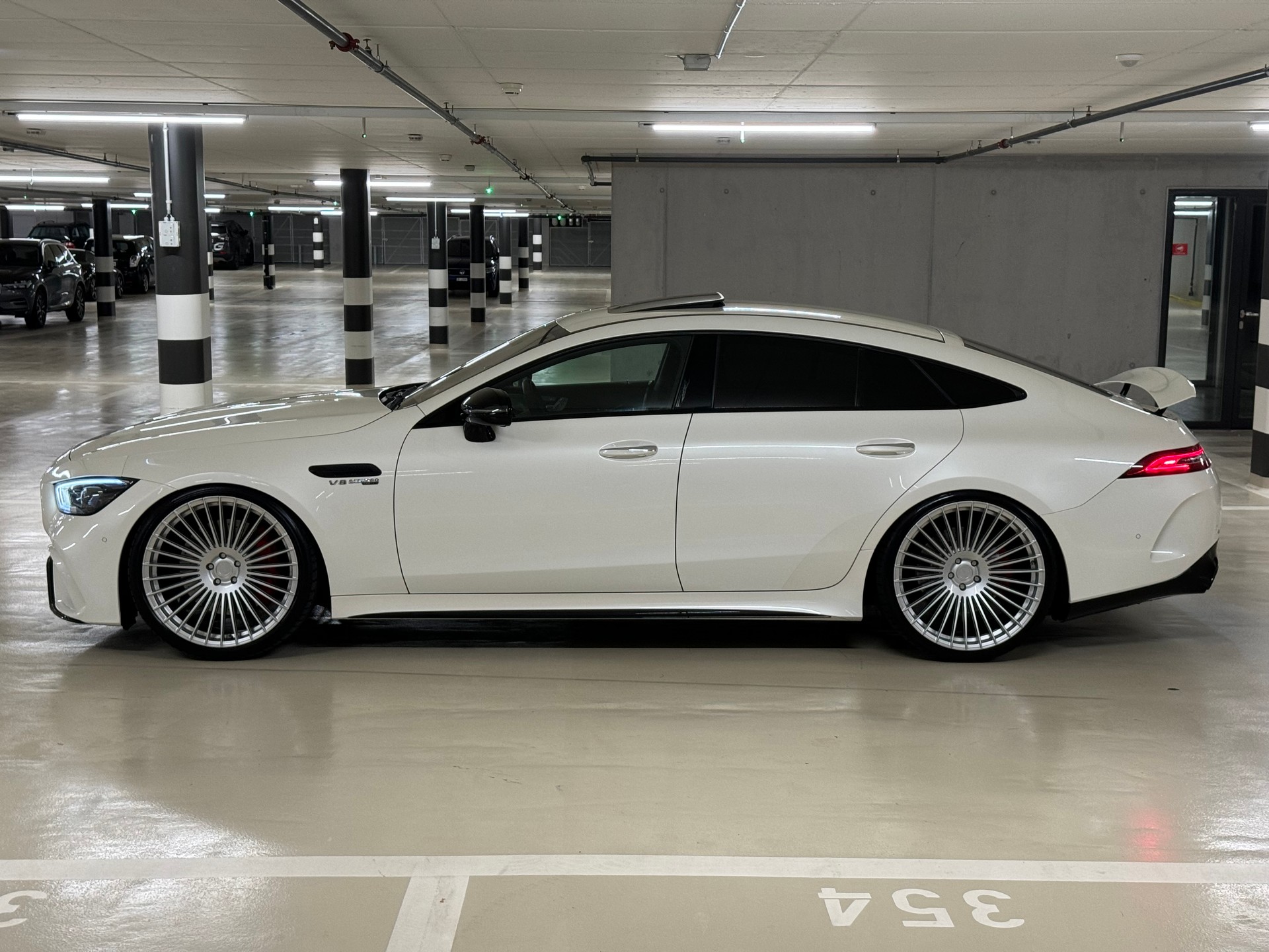 MERCEDES-BENZ AMG GT 4 63 4Matic+ Speedshift MCT-image-1