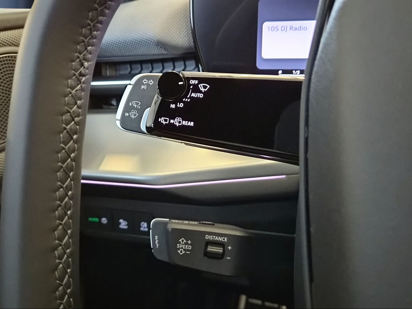 AUDI Q3 SUV 110 kW TFSI S tronic Daytonagrau Perleffekt-image-15