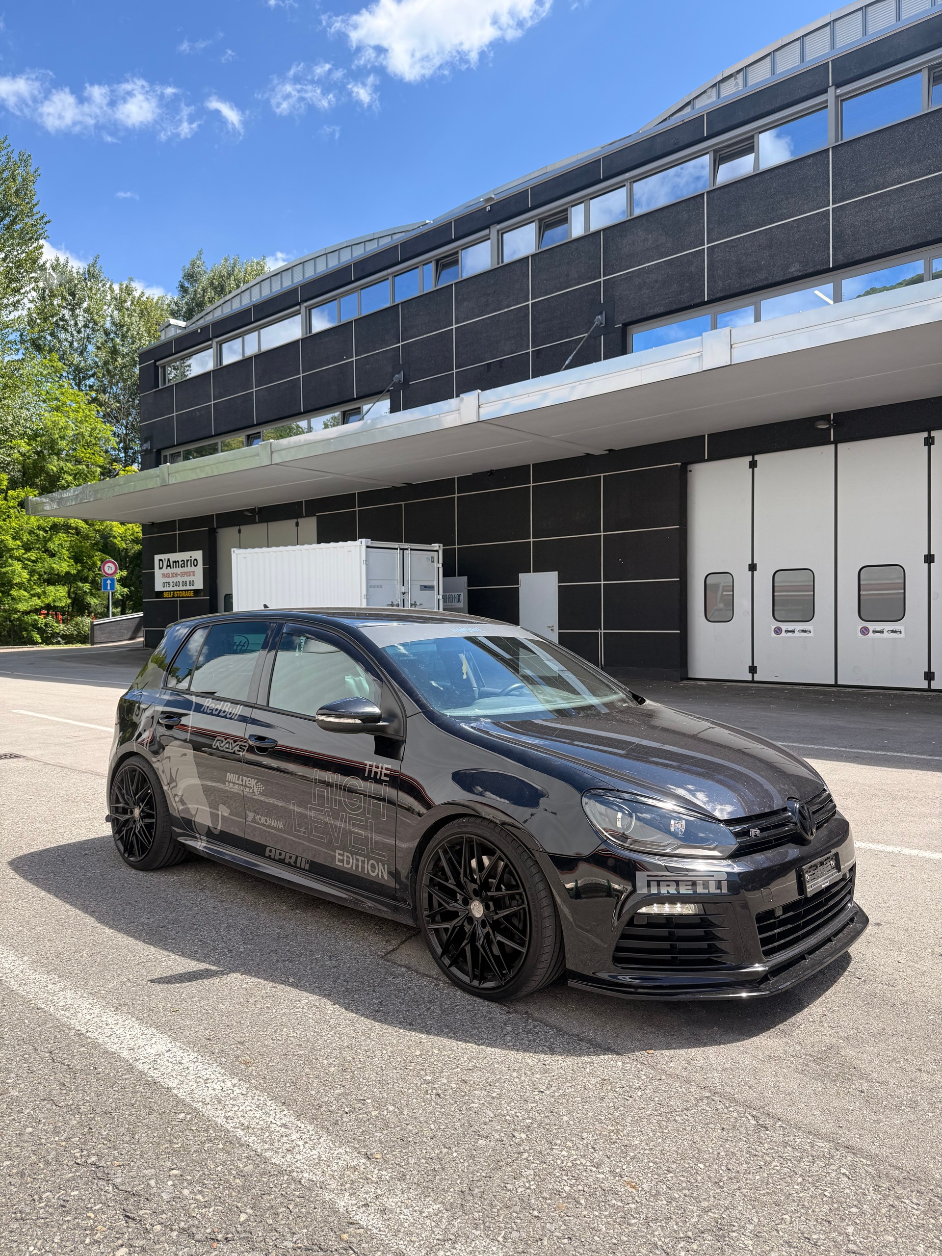 VW R-image-2