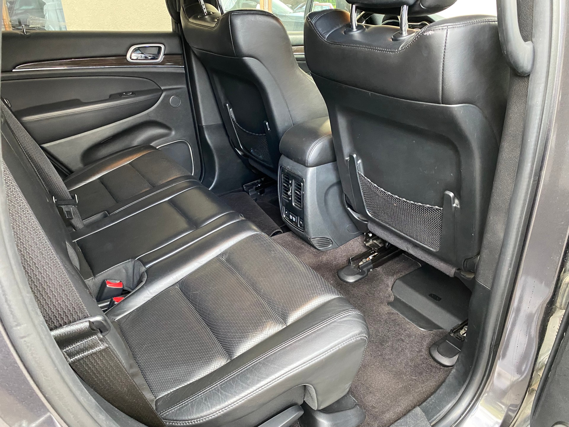 JEEP Grand Cherokee 3.0 CRD Overland Automatic-image-6